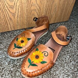 Sunflower Embroidered Brown Women's Shoes